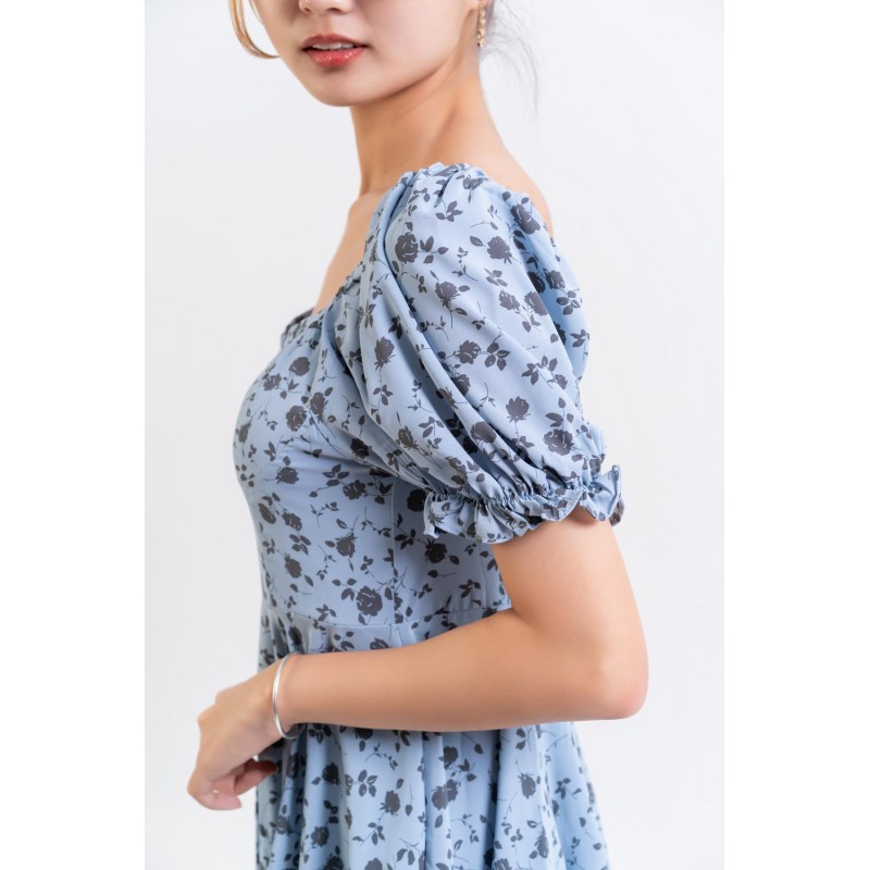 Gal Meets Glam store Shiloh Floral Smocked Dress